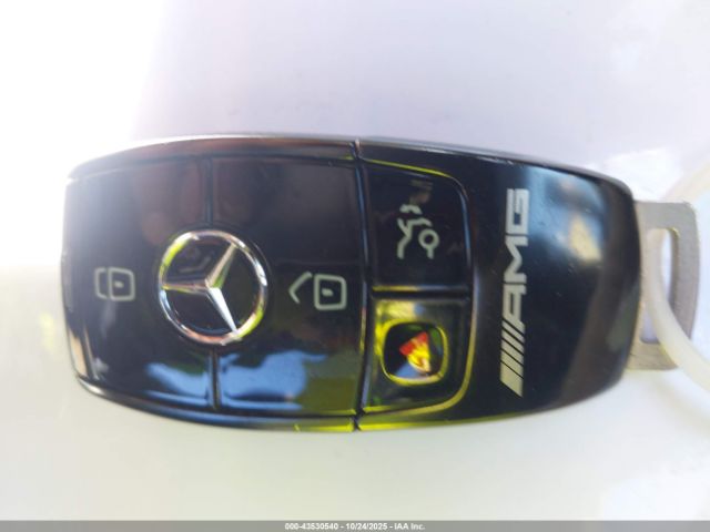 2022 MERCEDES-BENZ AMG CLA 35 W1K5J5BB3NN303028 Photo 10