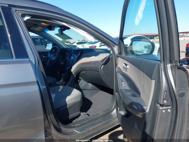 5NMZUDLB6HH012939 Hyundai SANTA FE S