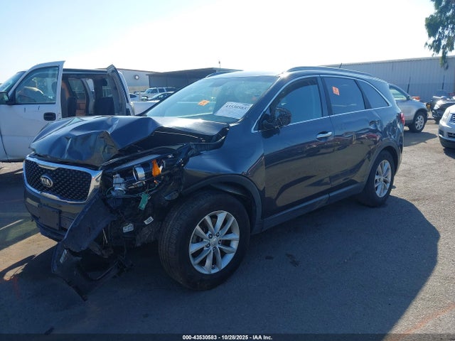 43530583 :رقم المزاد ، 5XYPG4A30GG156151 vin ، 2016 Kia Sorento 2.4l Lx مزاد بيع