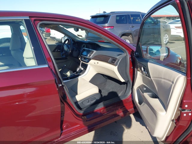 Honda Accord Touring V6 2017 1HGCR3F99HA044595 Image 5