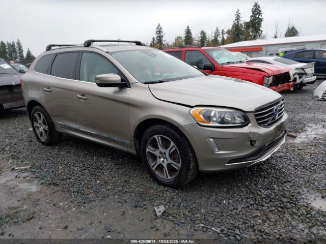 2015 VOLVO XC60 YV4902RB7F2616912