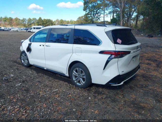 2022 TOYOTA SIENNA 5TDDSKFC2NS073156 Photo 2