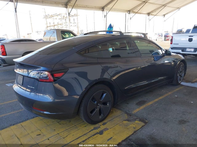 2023 TESLA MODEL 3 5YJ3E1EB7PF387592 Photo 3