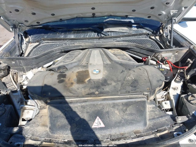 Продаж на аукціоні авто 2015 Bmw X5 Xdrive50i, vin: 5UXKR6C51F0J78256, номер лоту: 43530643