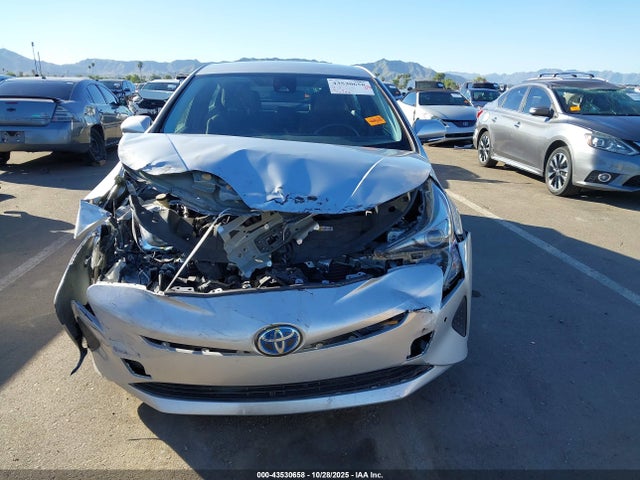JTDKBRFU5H3047410 Toyota Prius Two