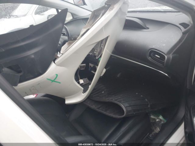 2017 TOYOTA PRIUS PRIME JTDKARFPXH3018577 Photo 4