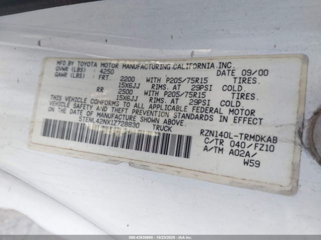 2001 TOYOTA TACOMA 5TENL42NX1Z728830 Photo 8