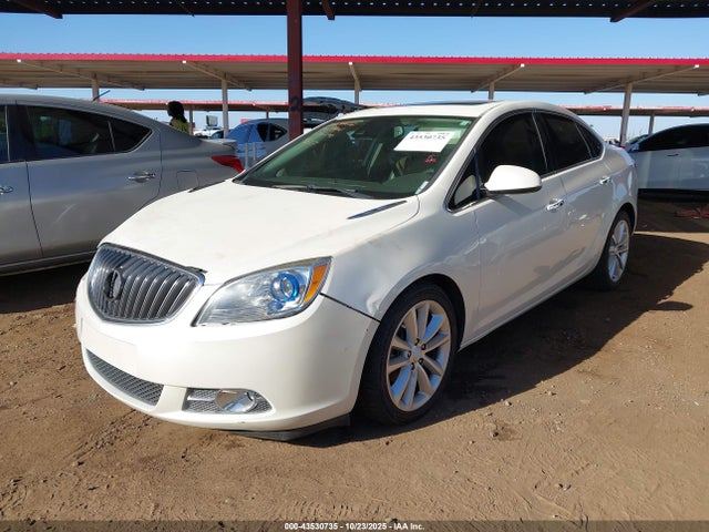 Buick Verano Premium Group 2014 1G4PT5SV5E4124837 Image 2