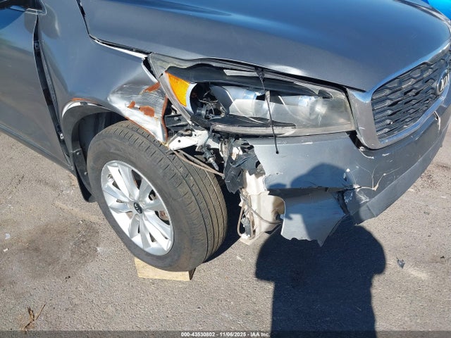 5XYPG4A33KG457053 KIA Sorento 2.4l Lx
