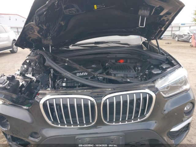 2017 BMW X1 WBXHT3Z30H4A52084 Photo 9