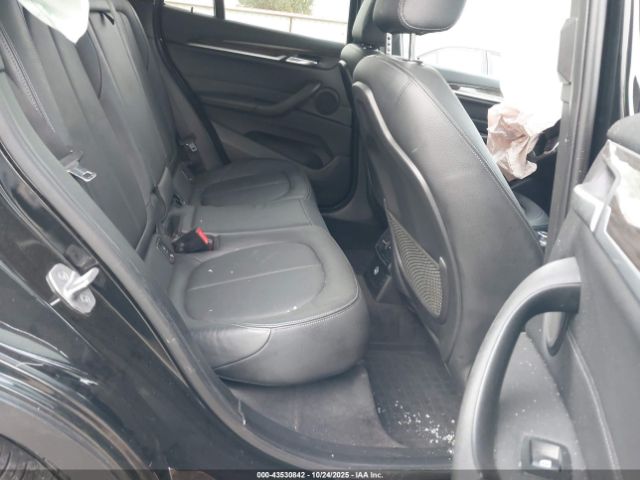 2017 BMW X1 WBXHT3Z30H4A52084 Photo 7