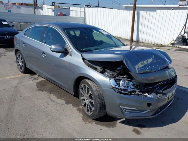 2016 VOLVO S60 INSCRIPTION LYV402FK4GB113601