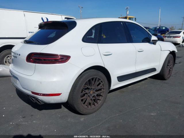 2017 PORSCHE MACAN WP1AG2A51HLB56529 Photo 3