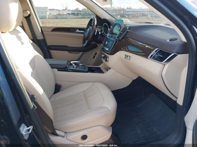 2018 MERCEDES-BENZ GLS 450 4JGDF6EE4JB034290 Photo 4