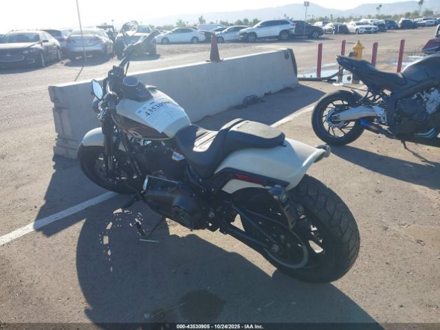 2022 HARLEY-DAVIDSON FXFBS 1HD1YLK16NB062551 Photo 2