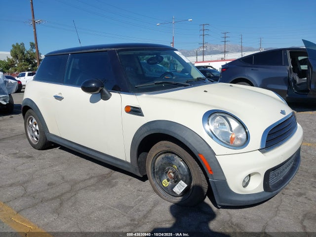 2013 MINI HARDTOP WMWSU3C50DT679002 Photo 0