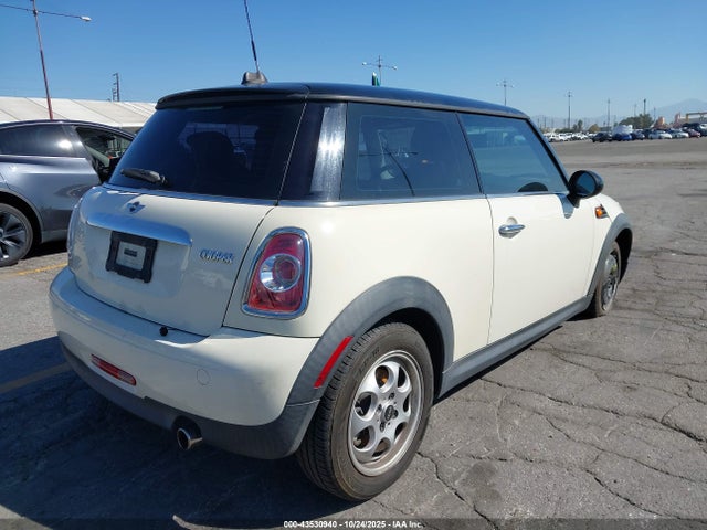 2013 MINI HARDTOP WMWSU3C50DT679002 Photo 3
