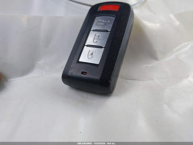 2020 MITSUBISHI OUTLANDER JA4AD3A32LJ001615 Photo 10