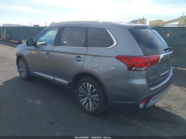 2020 MITSUBISHI OUTLANDER JA4AD3A32LJ001615 Photo 2