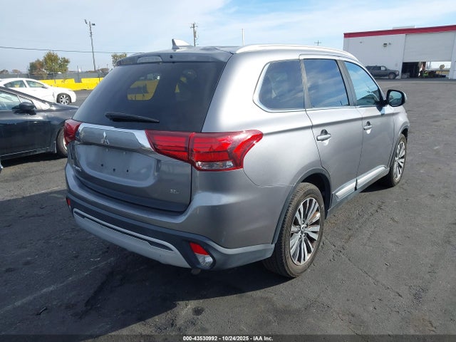 2020 MITSUBISHI OUTLANDER JA4AD3A32LJ001615 Photo 3