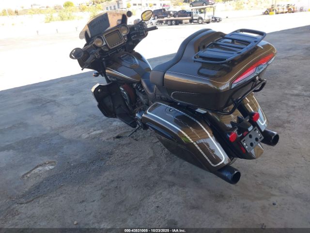 2023 INDIAN MOTORCYCLE CO. ROADMASTER 56KTKDBB6P3414531 Photo 2