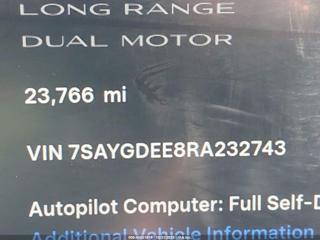 2024 TESLA MODEL Y 7SAYGDEE8RA232743 Photo 8
