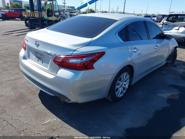 2018 NISSAN ALTIMA 1N4AL3AP1JC203154 Photo 3