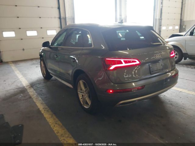 2018 AUDI Q5 WA1BNAFY4J2201638 Photo 2
