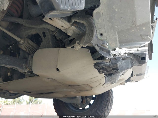 5TFCZ5AN0HX100208 Toyota Tacoma Trd Pro