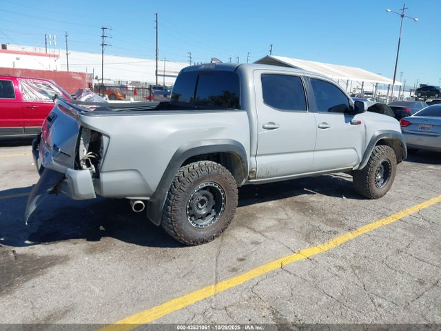 5TFCZ5AN0HX100208 Toyota Tacoma Trd Pro