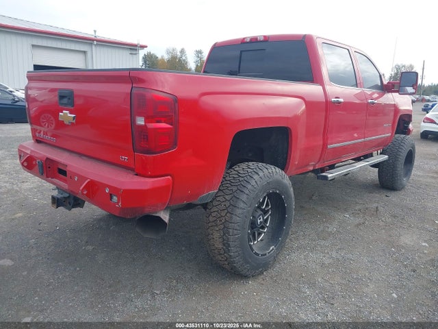 Chevrolet lml 2015 1GC1KWE82FF589154 Image 4