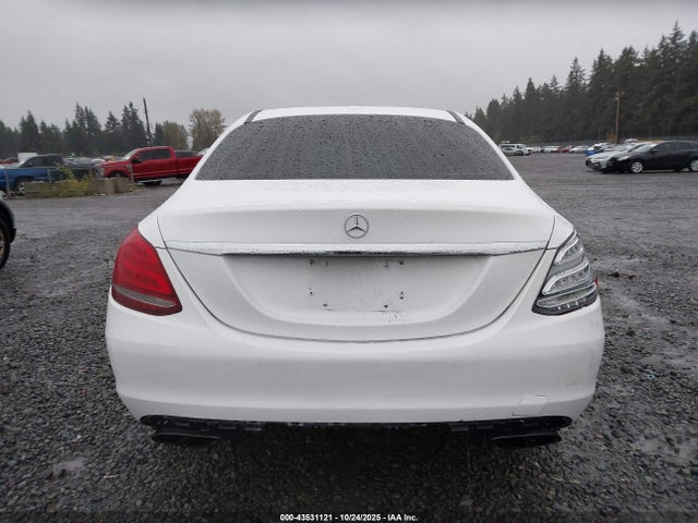Mercedes-Benz C-Class 2015 55SWF4KB9FU011330 Image 17