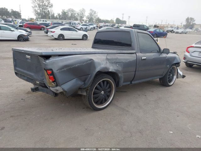 1990 TOYOTA PICKUP JT4RN81A1L5089437 Photo 3