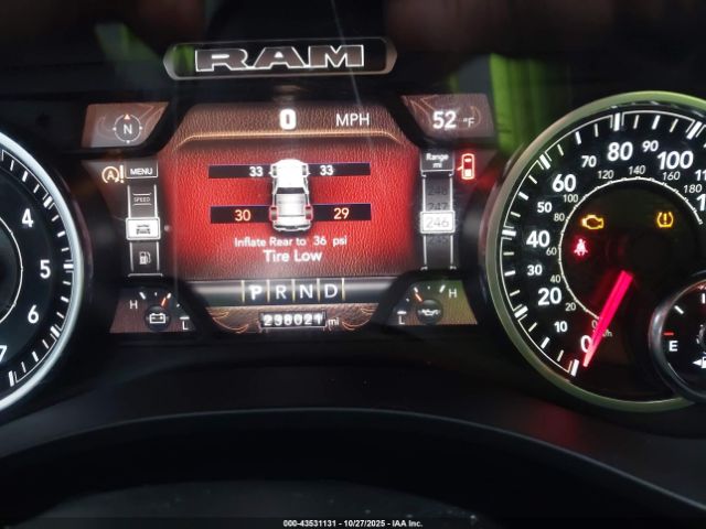 2022 RAM 1500 1C6RRFFG0NN298149 Photo 6