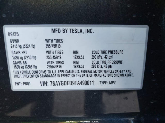 2026 TESLA MODEL Y 7SAYGDED9TA490011 Photo 8