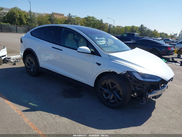 2026 TESLA MODEL X 7SAXCAE5XTF475020