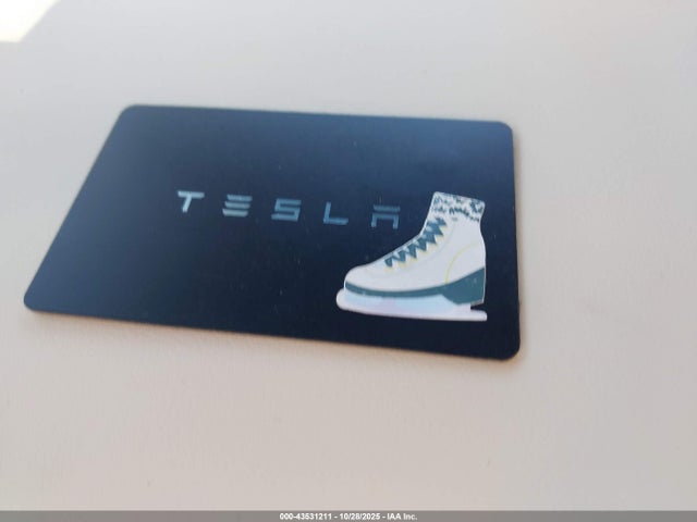 2026 TESLA MODEL X 7SAXCAE5XTF475020 Photo 10