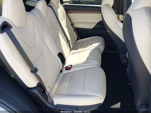 2026 TESLA MODEL X 7SAXCAE5XTF475020 Photo 7