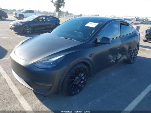 2022 TESLA MODEL Y 7SAYGDEF9NF492932 Photo 1