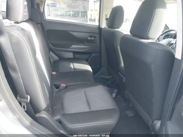 2016 MITSUBISHI OUTLANDER JA4AZ3A33GZ037810 Photo 7