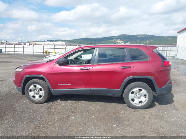 1C4PJMAB7EW295718 Jeep Cherokee Sport