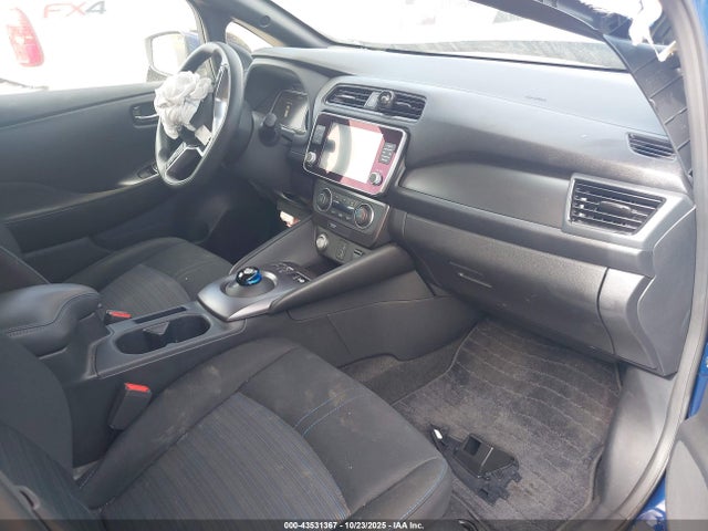 Nissan Leaf 2025 1N4AZ1BV9SC565489 Image 5
