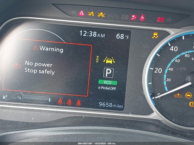 Nissan Leaf 2025 1N4AZ1BV9SC565489 Image 7