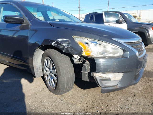 Nissan Altima 2.5 S 2015 1N4AL3AP4FC589558 Image 6