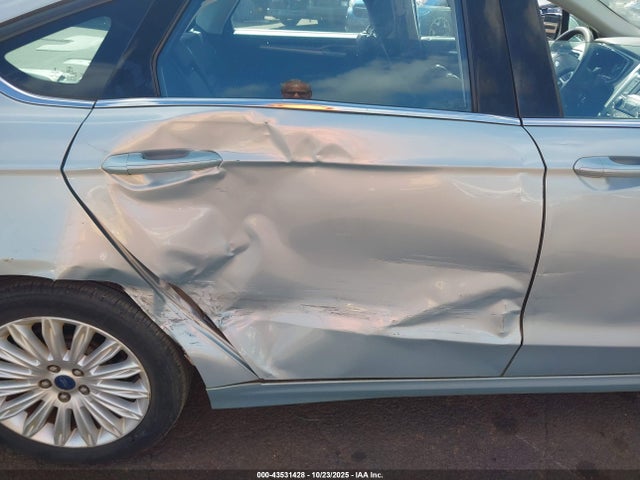 43531428 :رقم المزاد ، 3FA6P0LU9ER270264 vin ، 2014 Ford Fusion Hybrid Se مزاد بيع