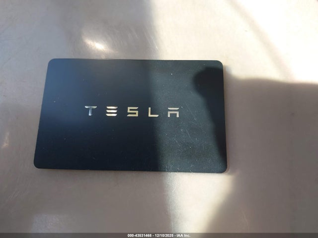 2026 TESLA MODEL Y 7SAYGDEDXTA466087 Photo 10