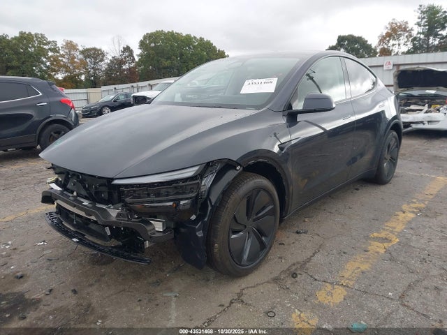 2026 TESLA MODEL Y 7SAYGDEDXTA466087 Photo 1
