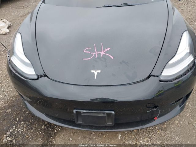 2018 TESLA MODEL 3 5YJ3E1EB2JF111764 Photo 9