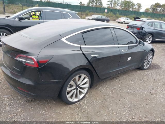 2018 TESLA MODEL 3 5YJ3E1EB2JF111764 Photo 3