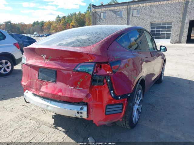 2024 TESLA MODEL Y 7SAYGDEE5RF034978 Photo 3